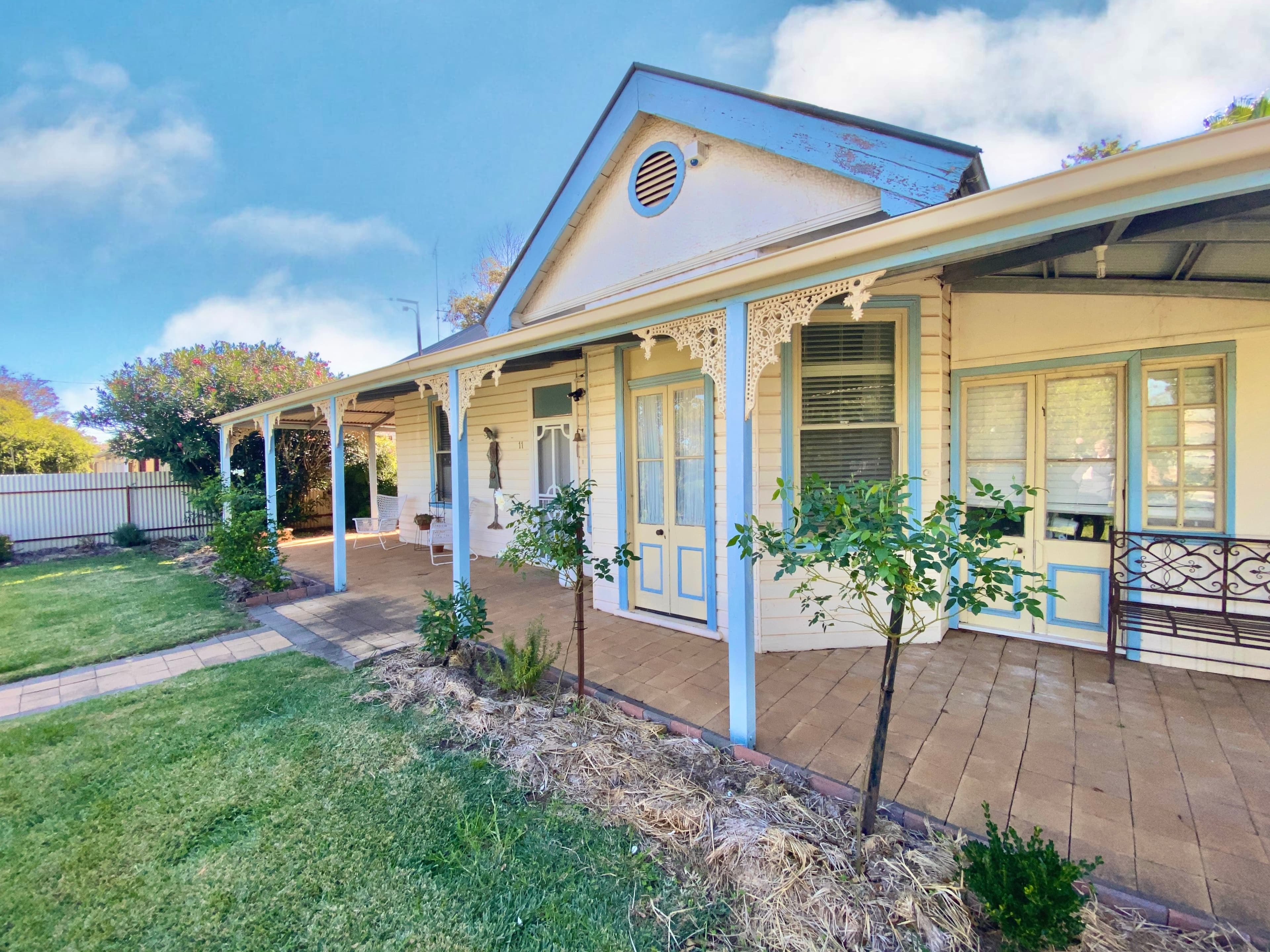 11 Prince Street, Forbes NSW 2871, Forbes - Image 1