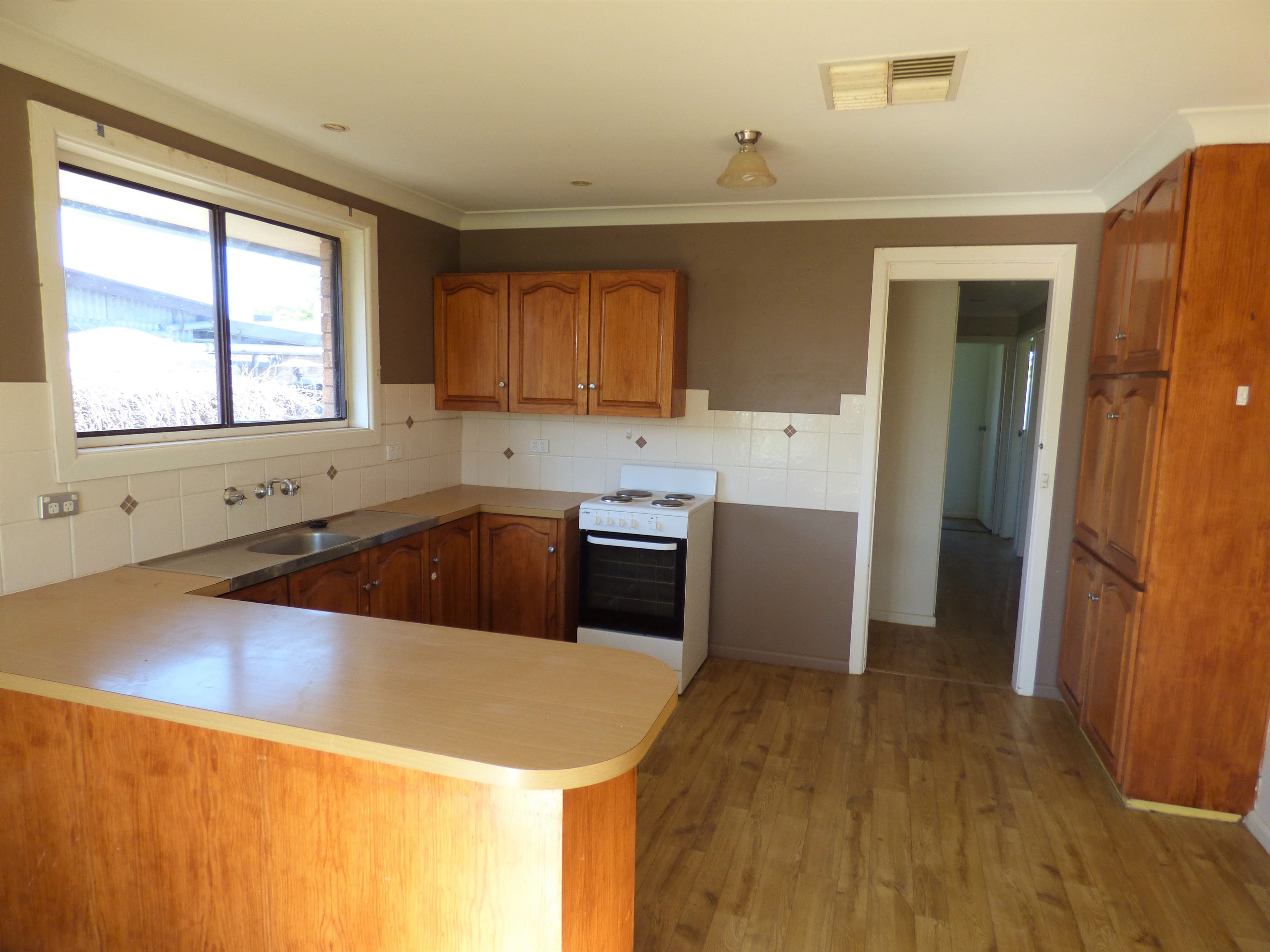 1 Cedar Crescent, Forbes NSW 2871, Forbes - Thumbnail 2