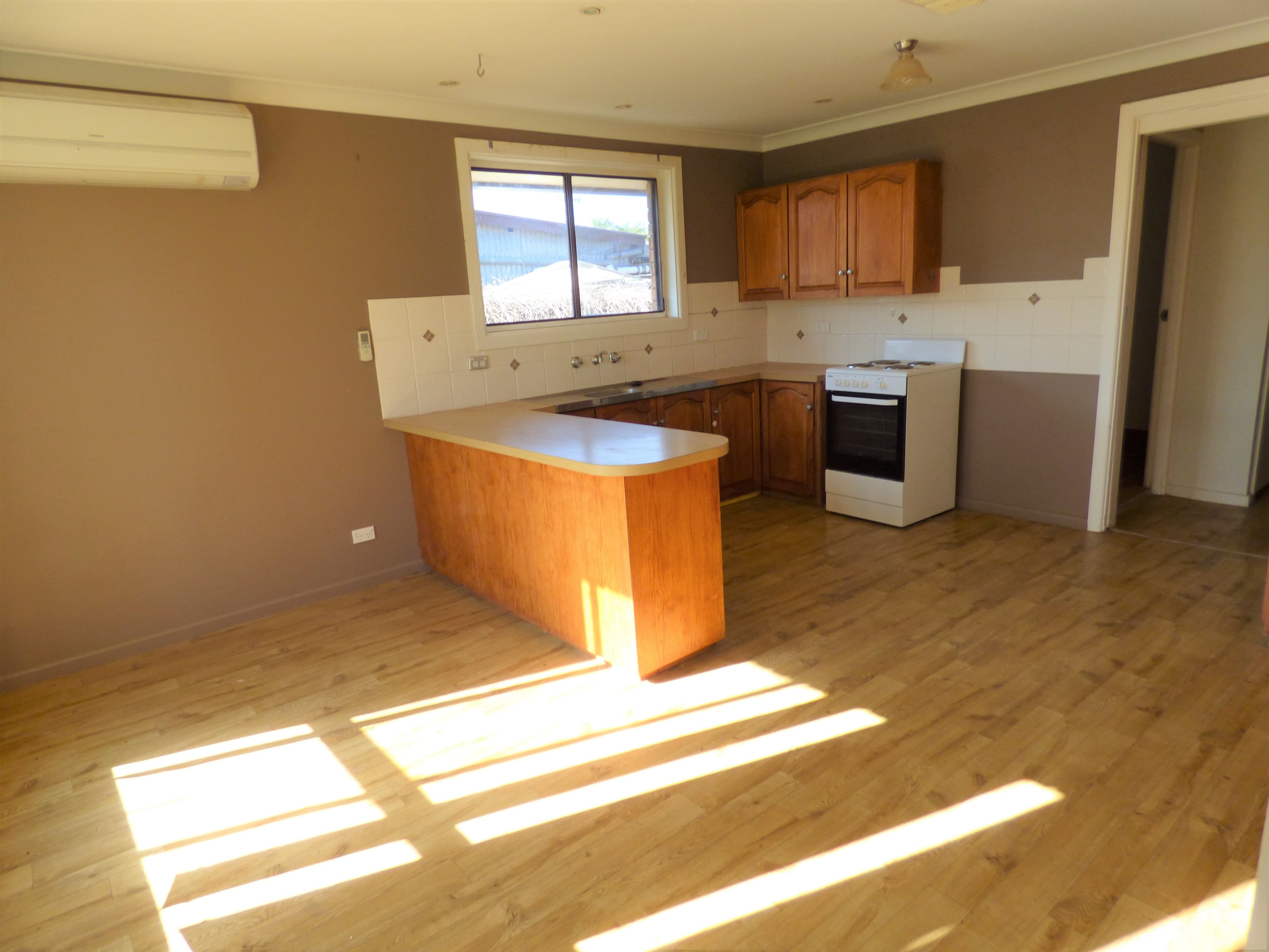 1 Cedar Crescent, Forbes NSW 2871, Forbes - Thumbnail 3