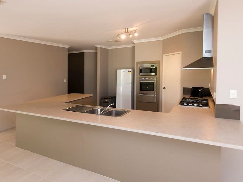 12 Baillon Pass, HARRISDALE WA 6112, Harrisdale - Thumbnail 2