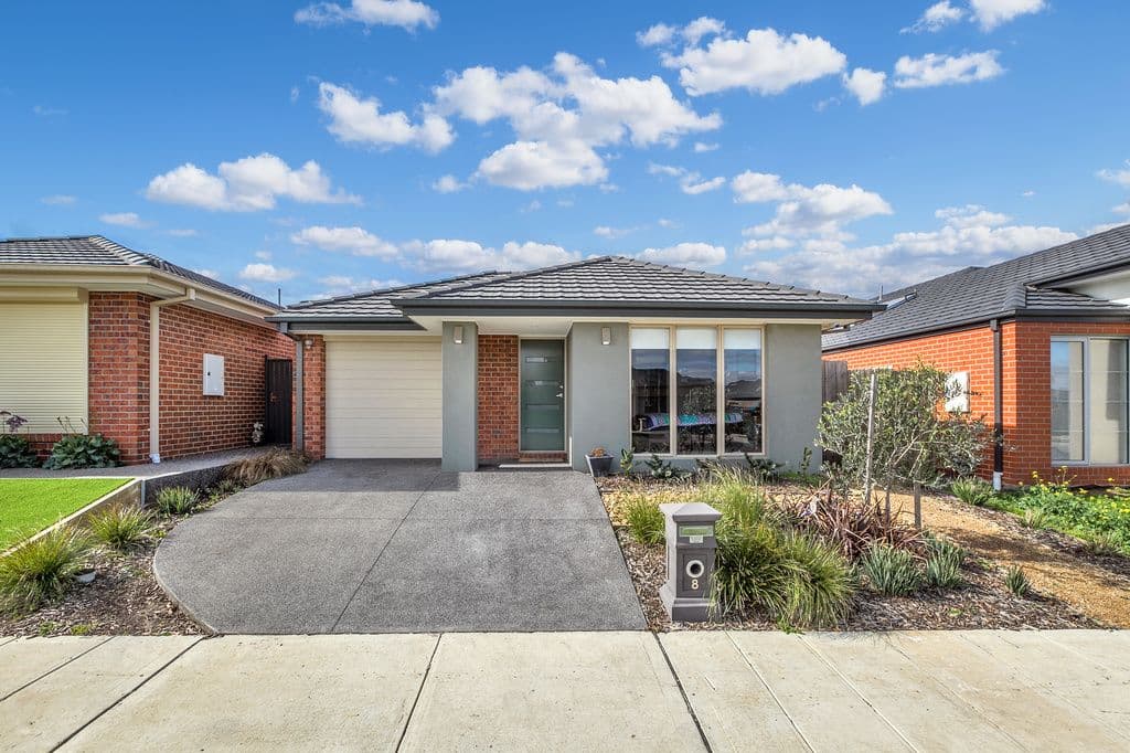 8 Celadon Street, EPPING VIC 3076, Epping - Image 1