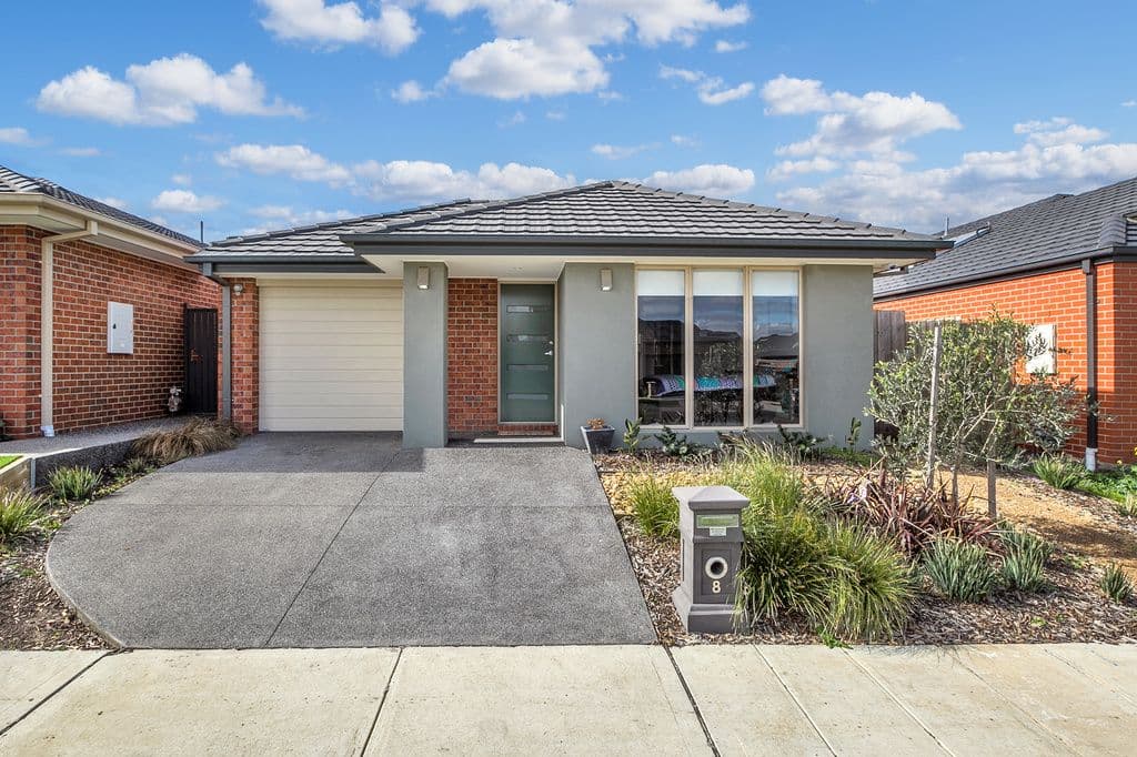 8 Celadon Street, EPPING VIC 3076, Epping - Thumbnail 8