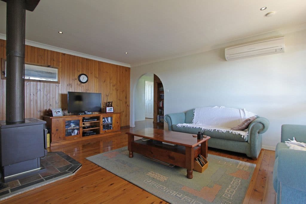 6 Manor Close, Wyong NSW 2259, Wyong - Thumbnail 3