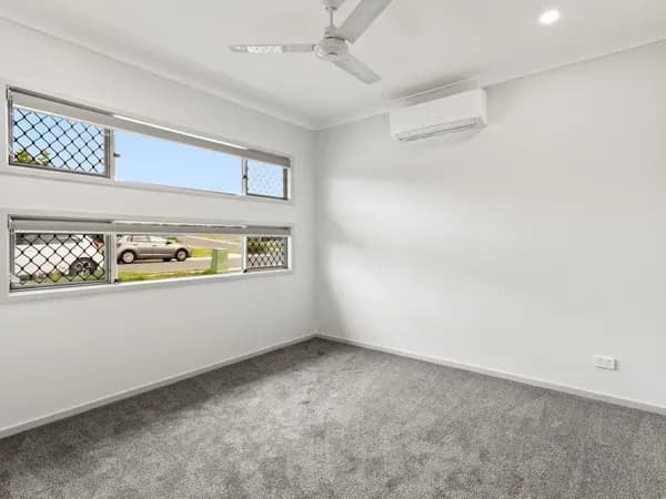 19 Saunders Drive, FLAGSTONE QLD 4280, Flagstone - Thumbnail 6
