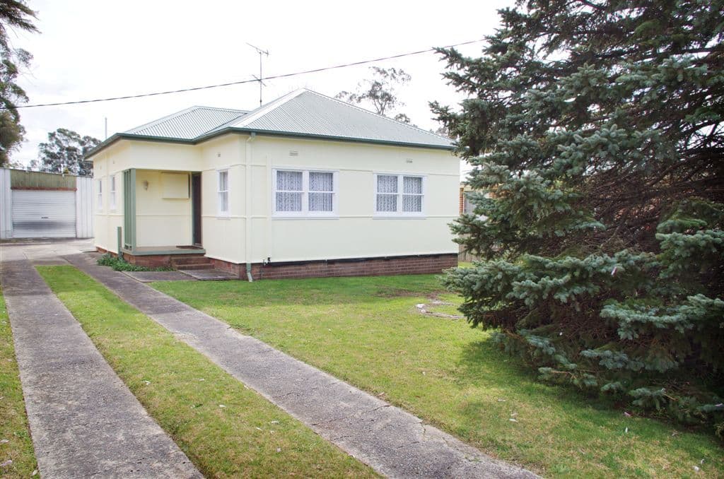 24 Ellsworth Avenue, MITTAGONG NSW 2575, Mittagong - Image 1
