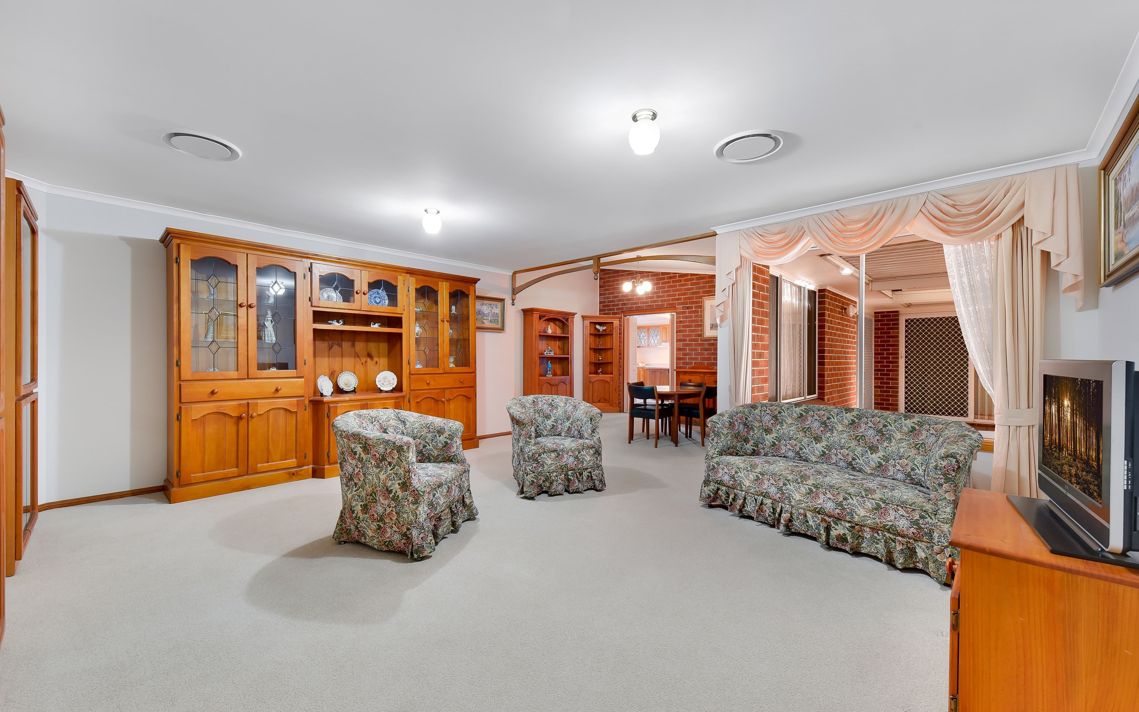 22 Lachlan Avenue, Harrington Park NSW 2567, Harrington Park - Thumbnail 4