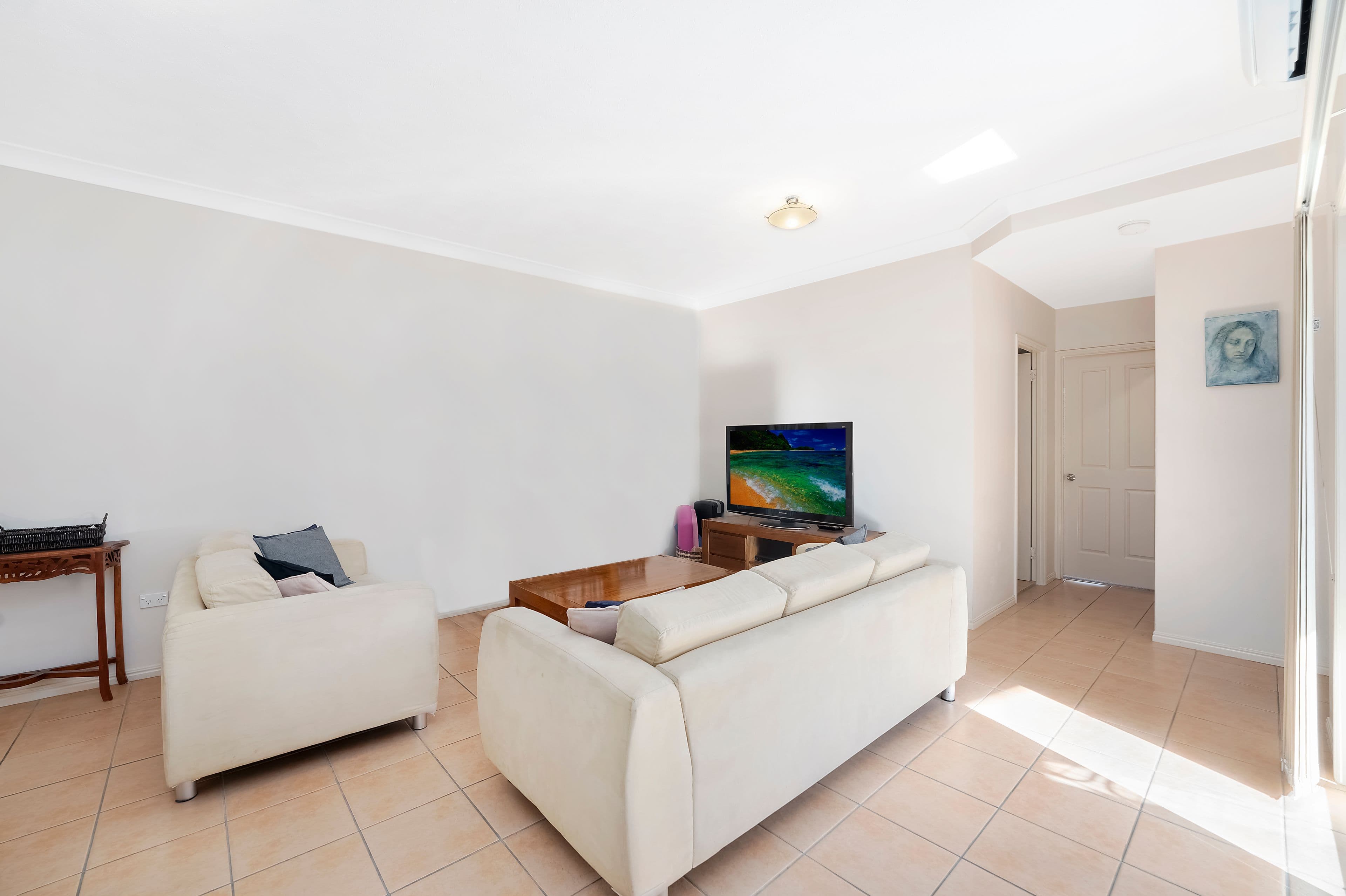 2-4 Irene Street, Redcliffe QLD 4020, Redcliffe - Thumbnail 4