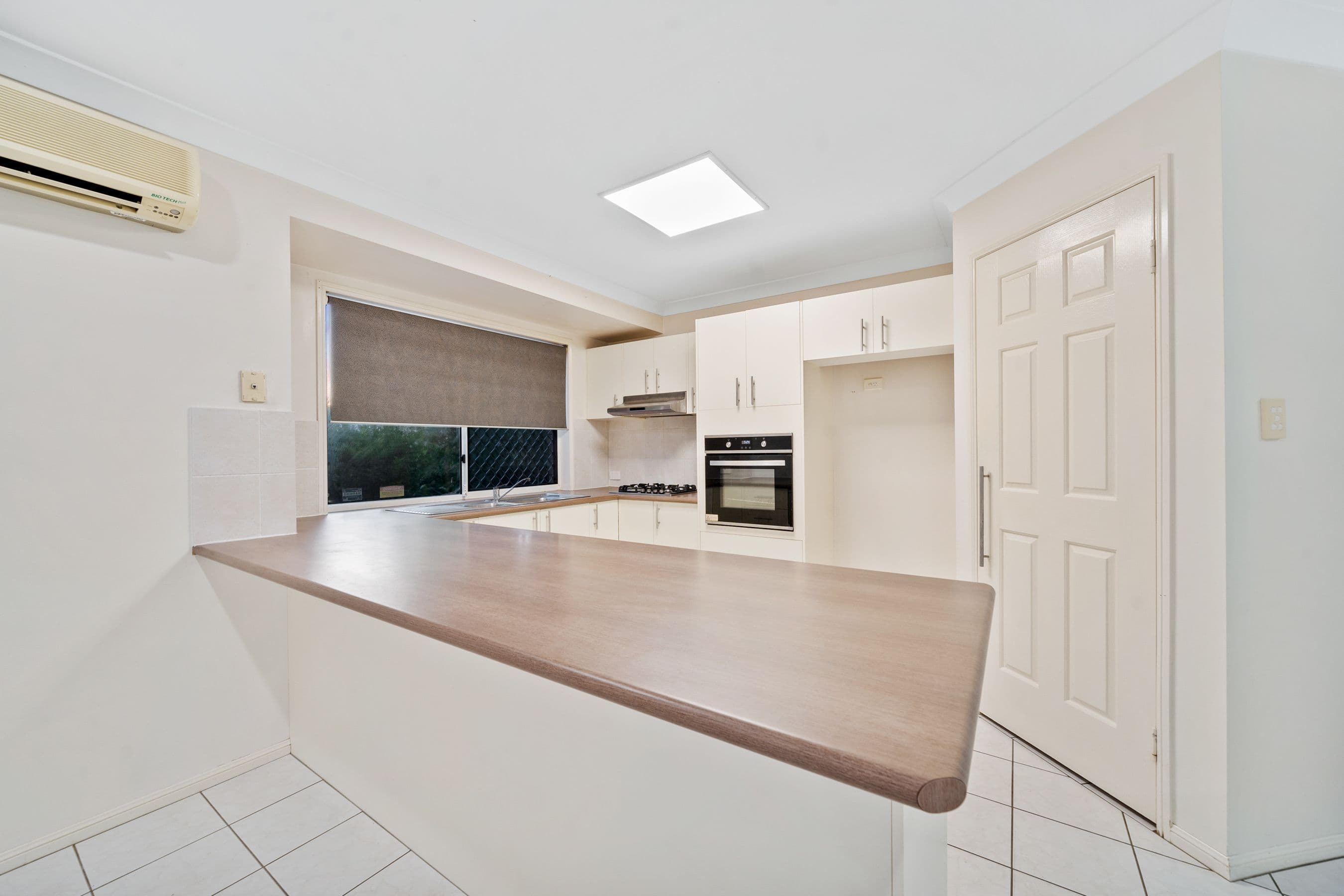 7 Ferngrove Court, Heritage Park QLD 4118, Heritage Park - Thumbnail 6
