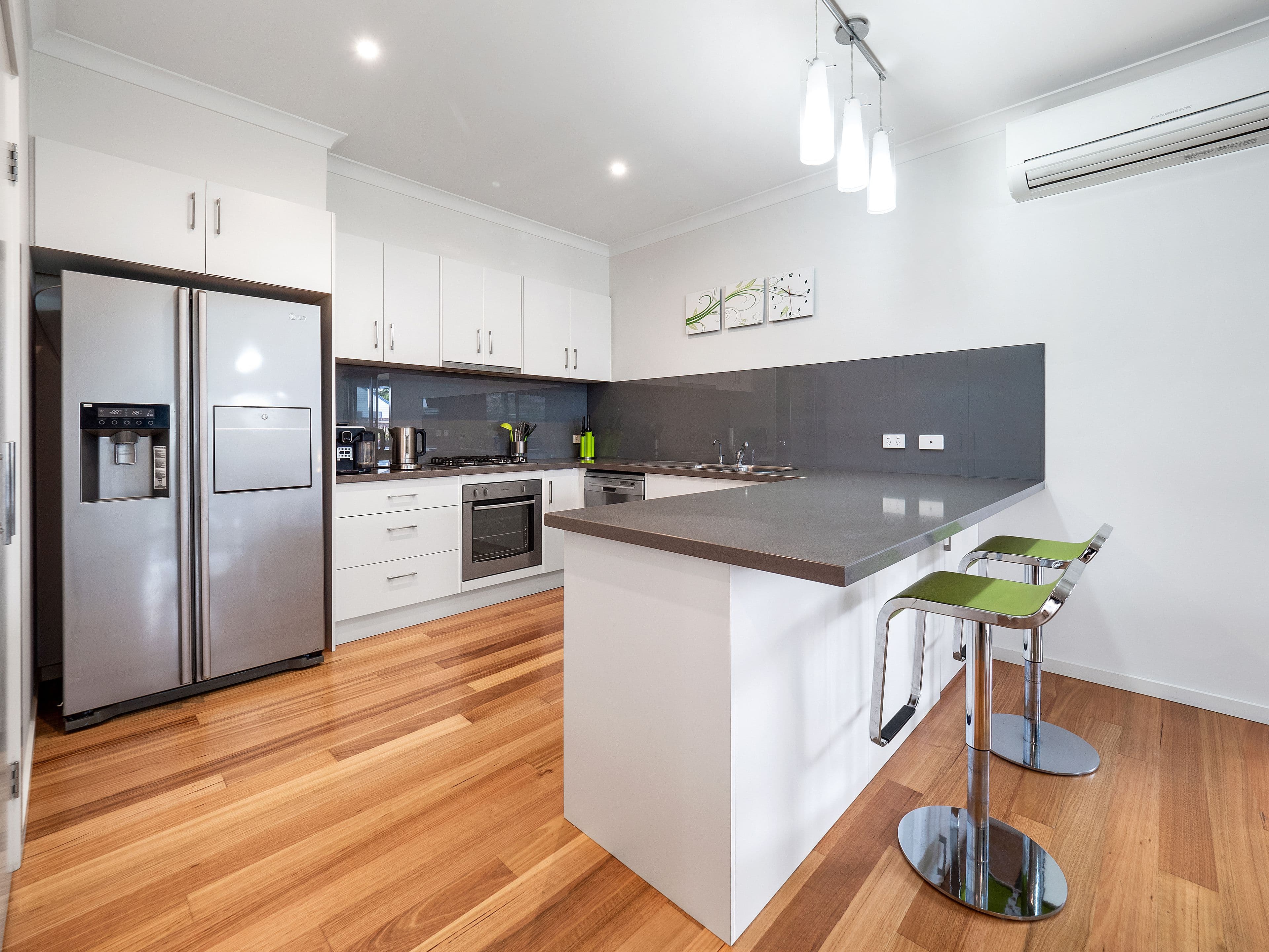 2 Seagrass Avenue, Cowes VIC 3922, Cowes - Thumbnail 4