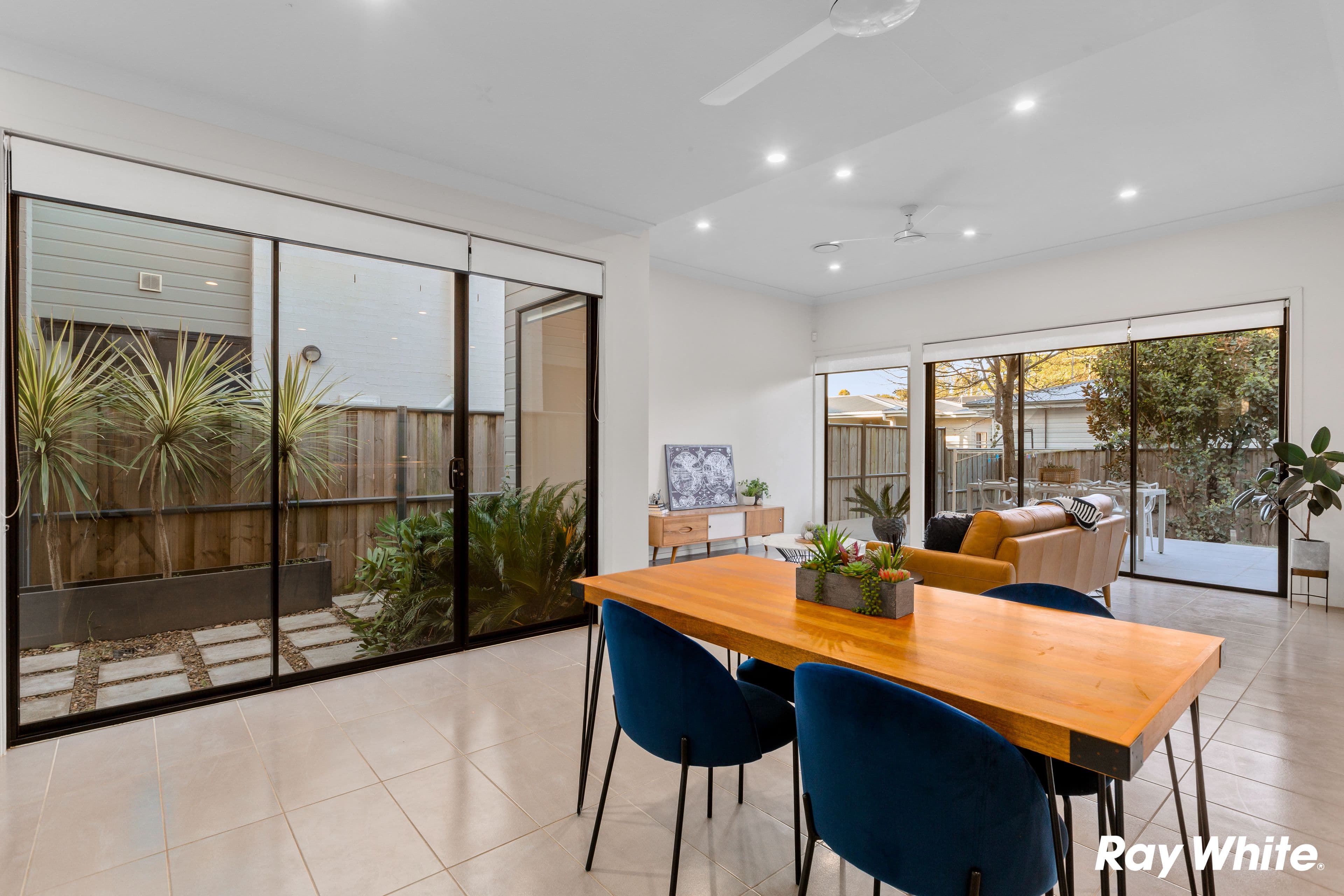 42 Fairwater Boulevard, Blacktown NSW 2148, Blacktown - Thumbnail 2