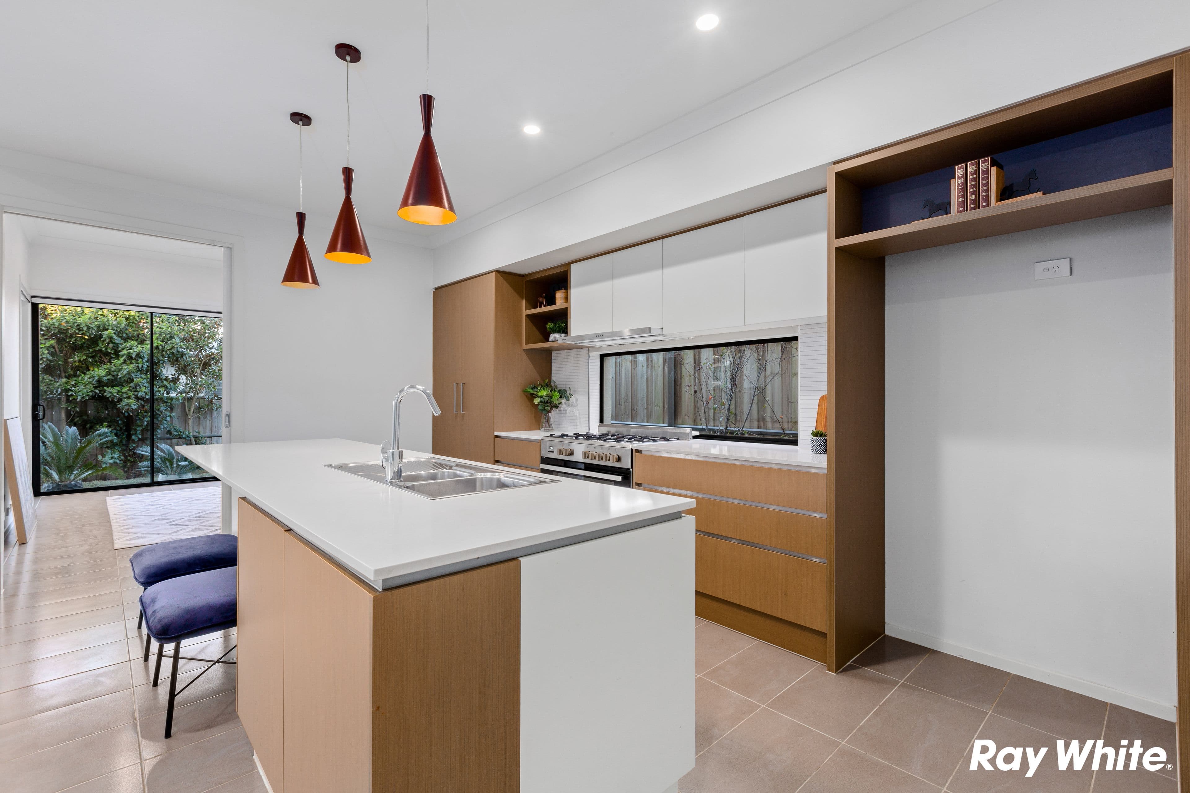 42 Fairwater Boulevard, Blacktown NSW 2148, Blacktown - Thumbnail 4