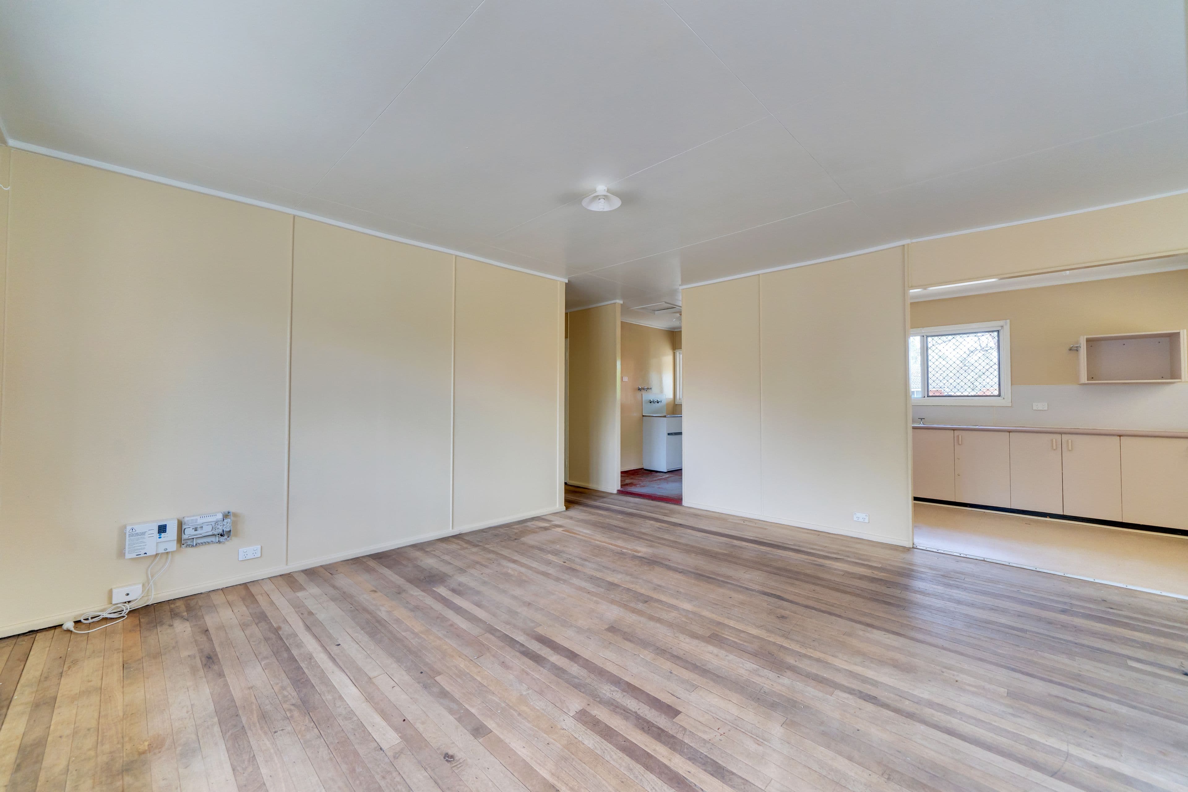 14 Michael Street, Ellen Grove QLD 4078, Ellen Grove - Thumbnail 2