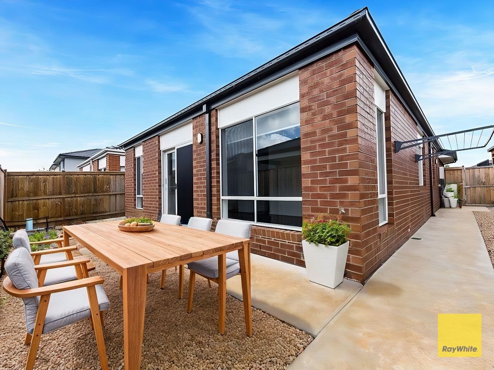3 Midmar Terrace, THORNHILL PARK VIC 3335, Thornhill Park - Thumbnail 5