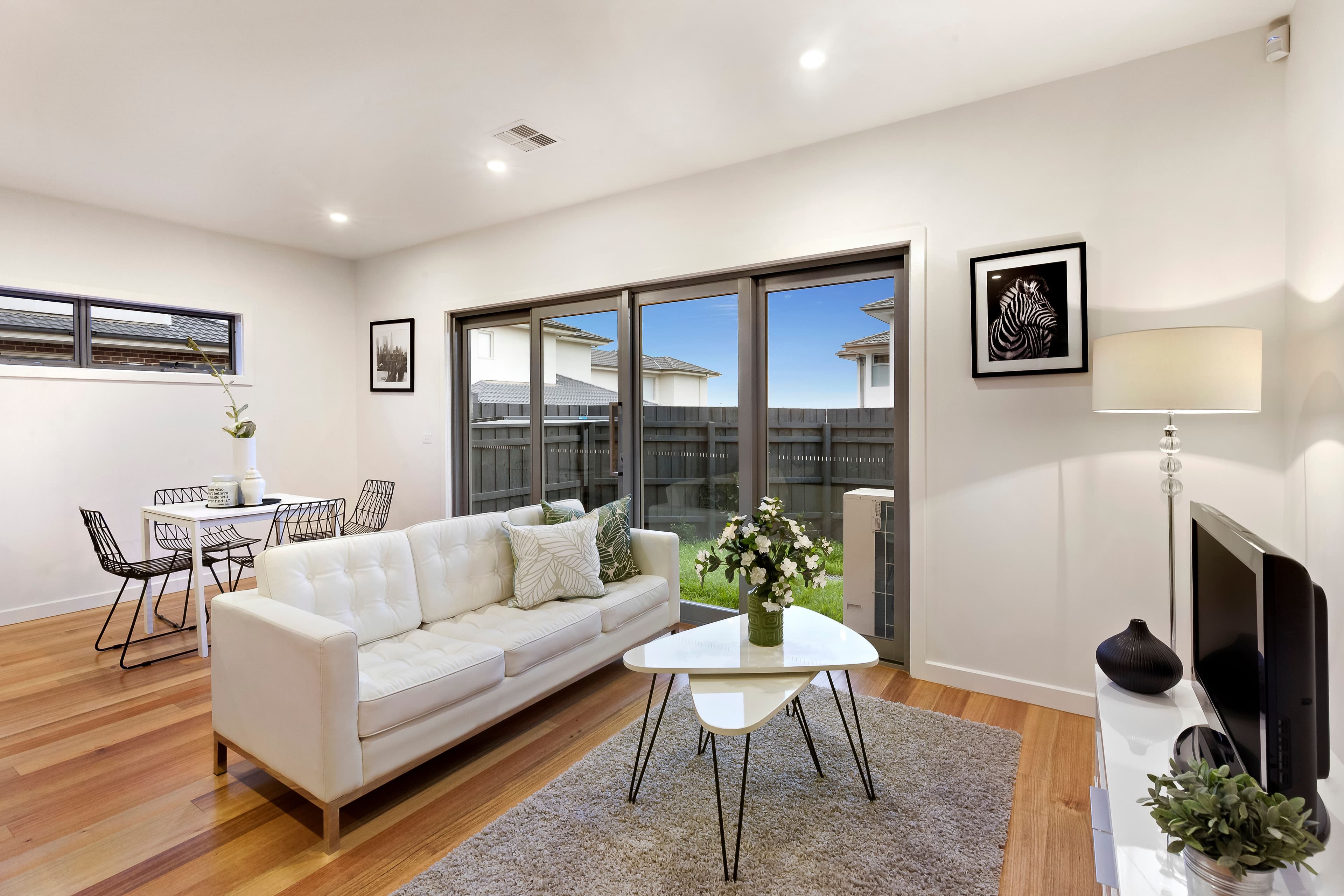 9 Elizabeth Street, Oakleigh East VIC 3166, Oakleigh East - Thumbnail 3