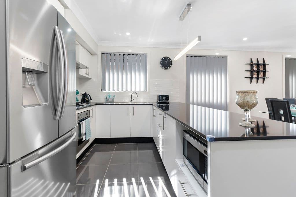 13 Bonython Avenue, Middleton Grange - Thumbnail 2