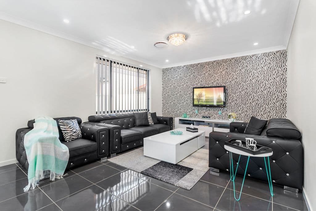 13 Bonython Avenue, Middleton Grange - Thumbnail 3
