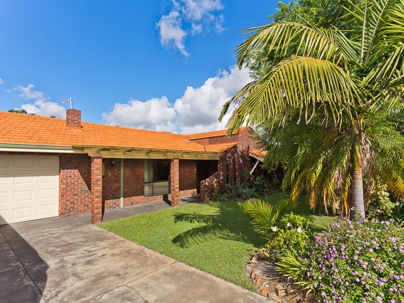 4 Rolland Court, Leeming WA 6149, Leeming - Image 1