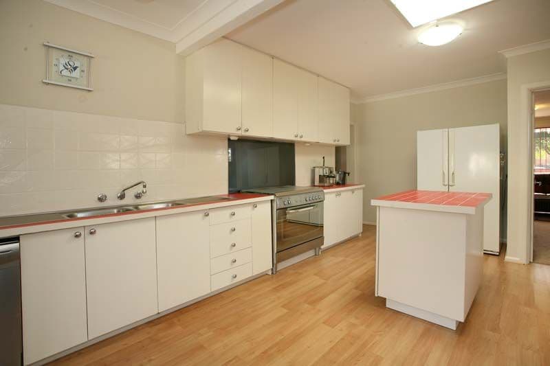 15 Suva Street, MULGRAVE VIC 3170, Mulgrave - Thumbnail 2
