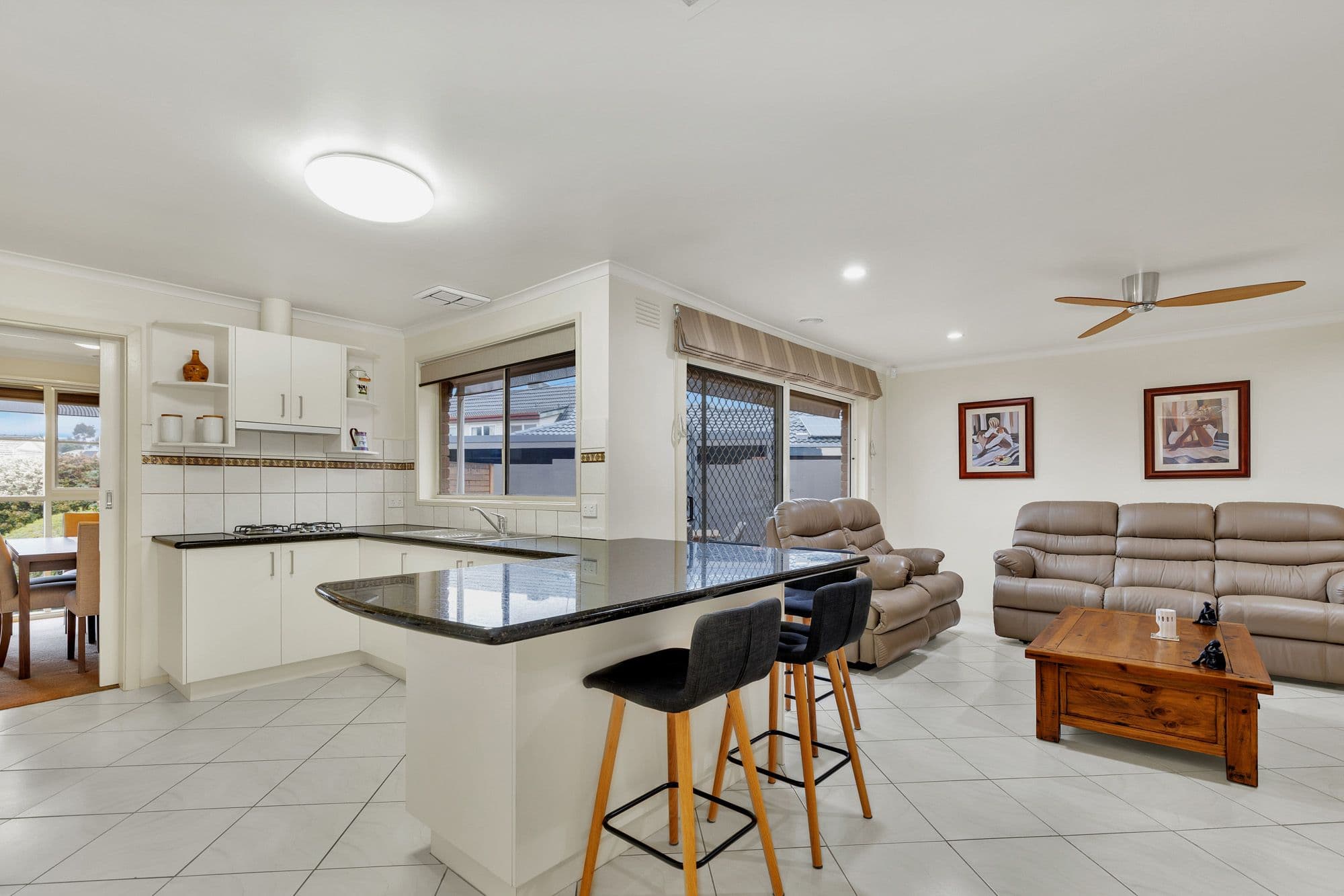 14 Reynolds Court, Werribee VIC 3030, Werribee - Thumbnail 3