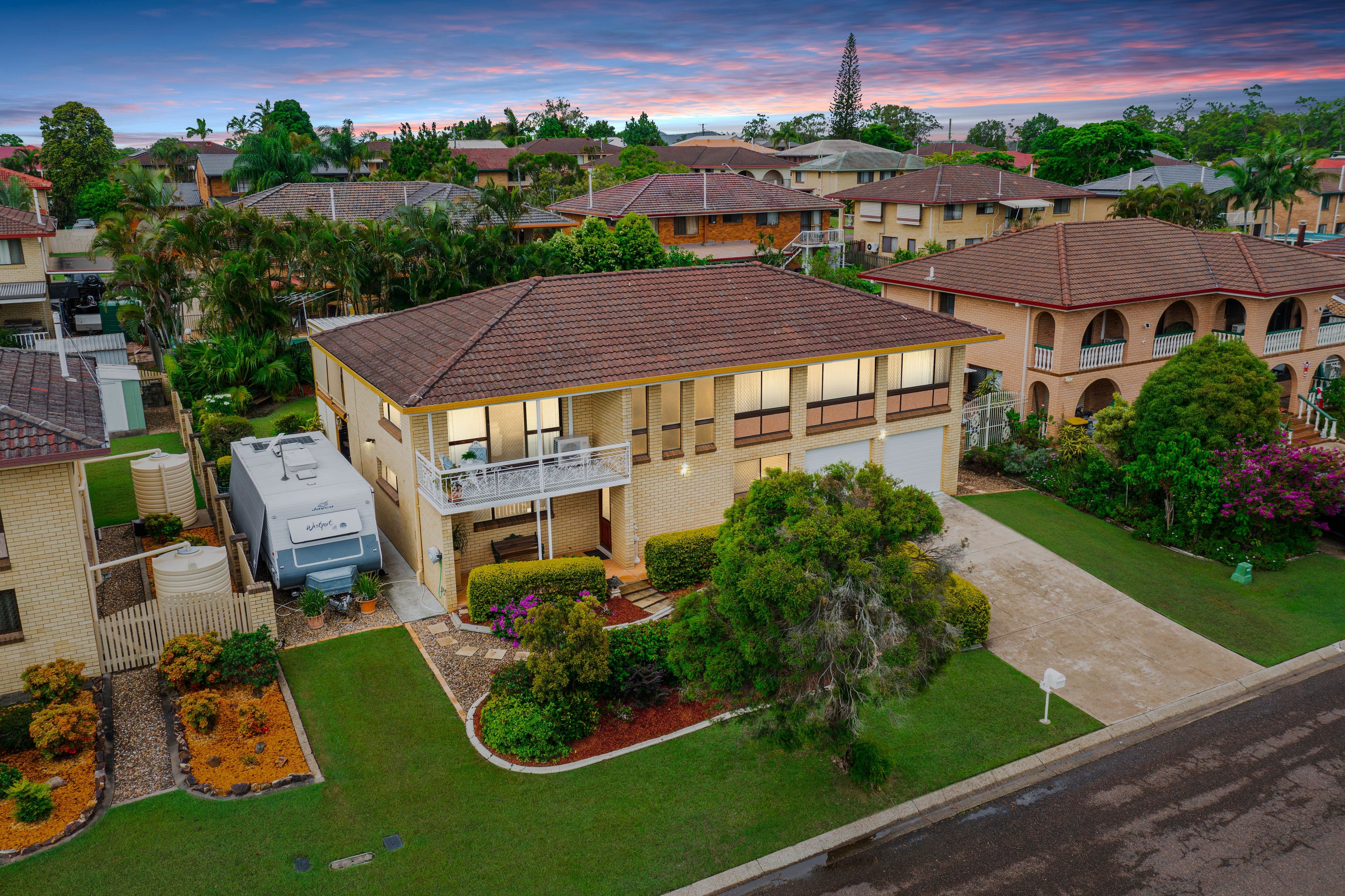6 Verdelho Street, Eight Mile Plains QLD 4113, Eight Mile Plains - Thumbnail 3
