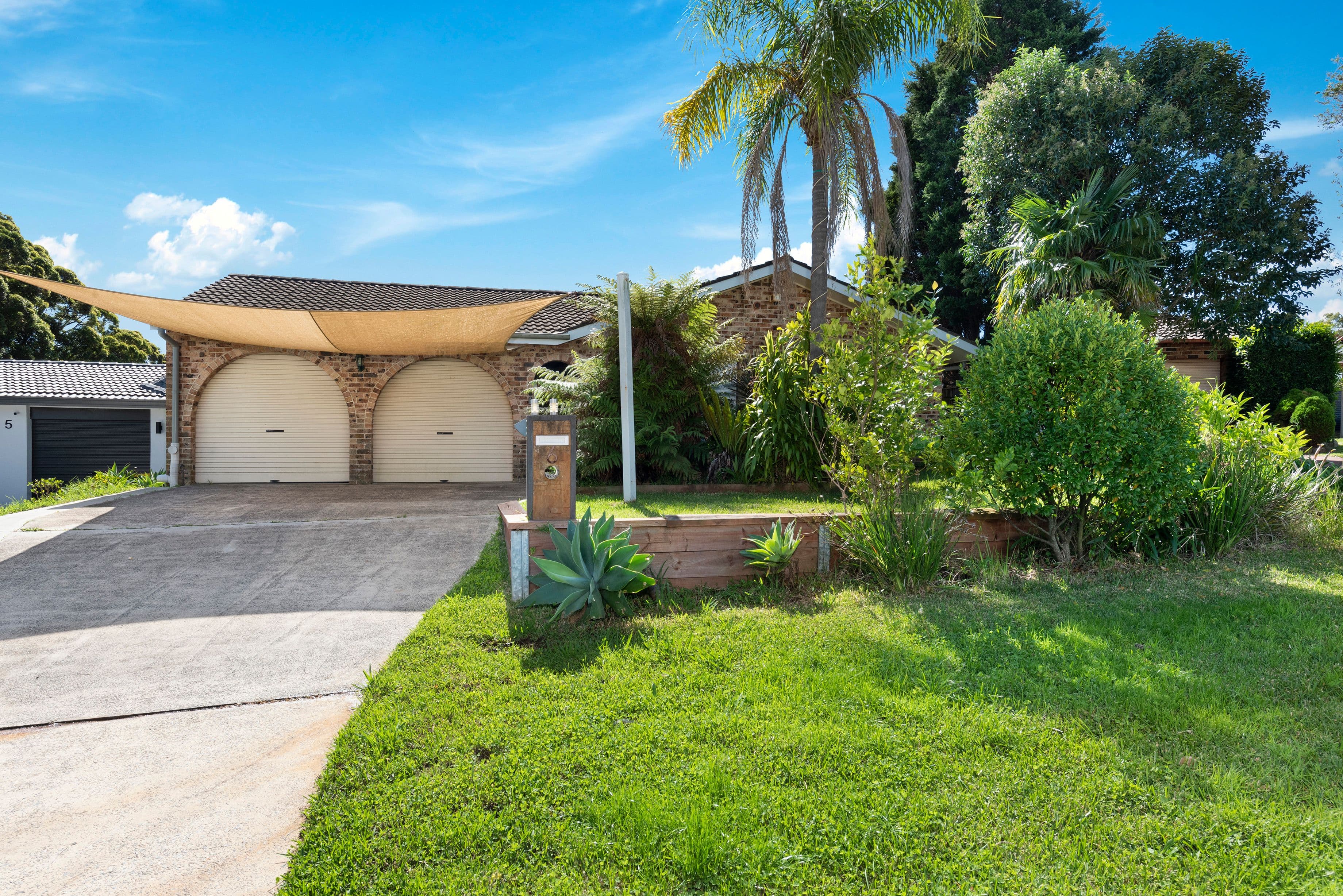 6 Dindima Place, Belrose NSW 2085, Belrose - Thumbnail 2