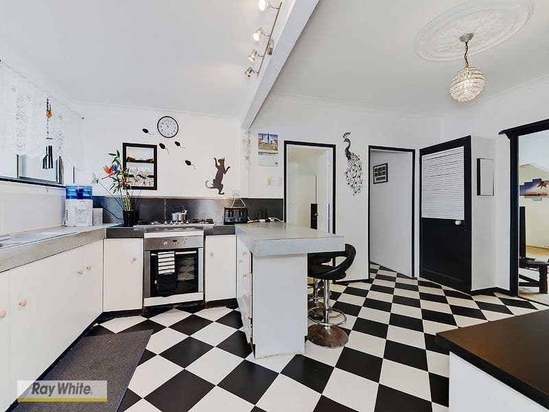 5 Noel Street, CLONTARF QLD 4019, Clontarf - Thumbnail 5