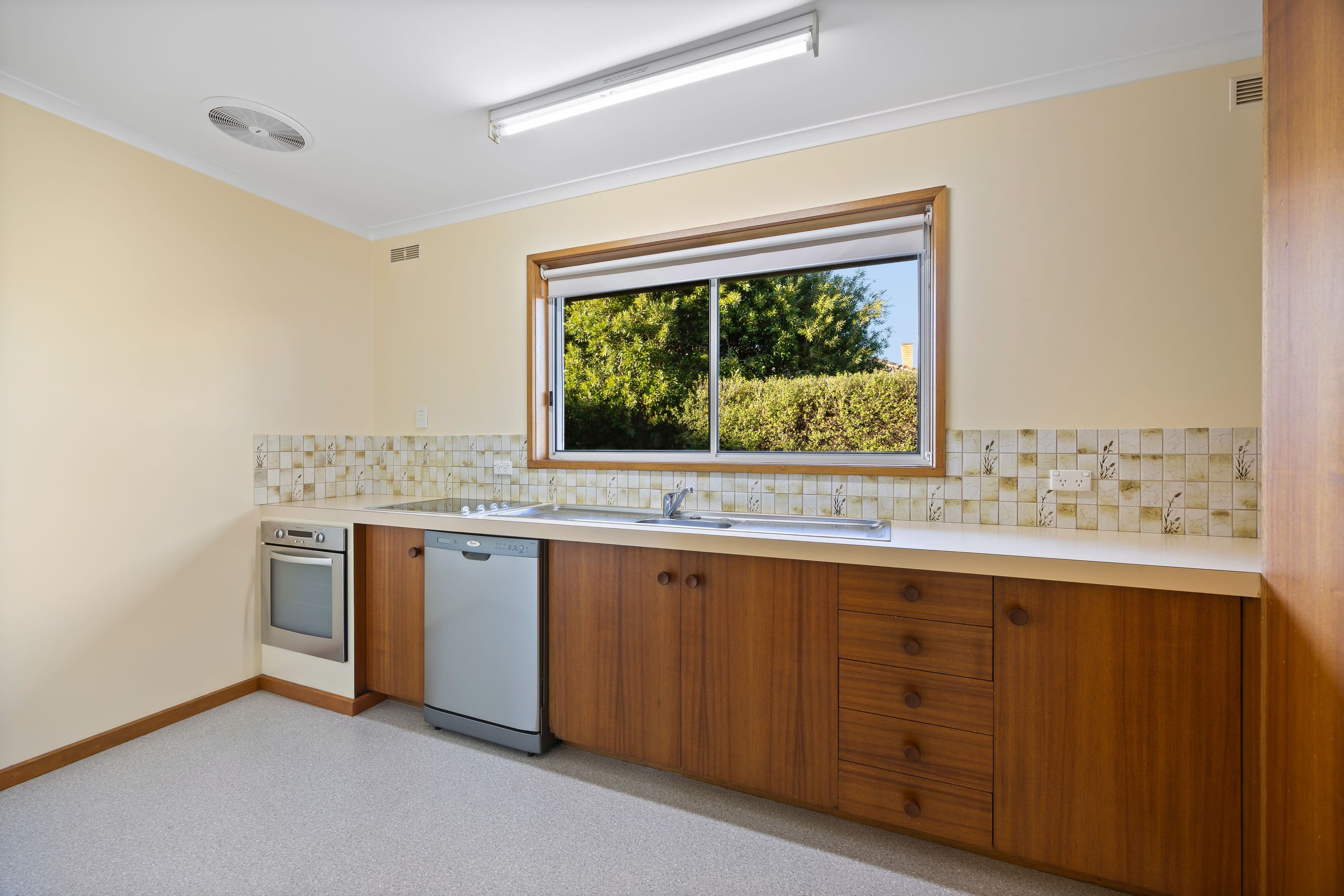 6A Banfield Street, Ararat VIC 3377, Ararat - Thumbnail 5