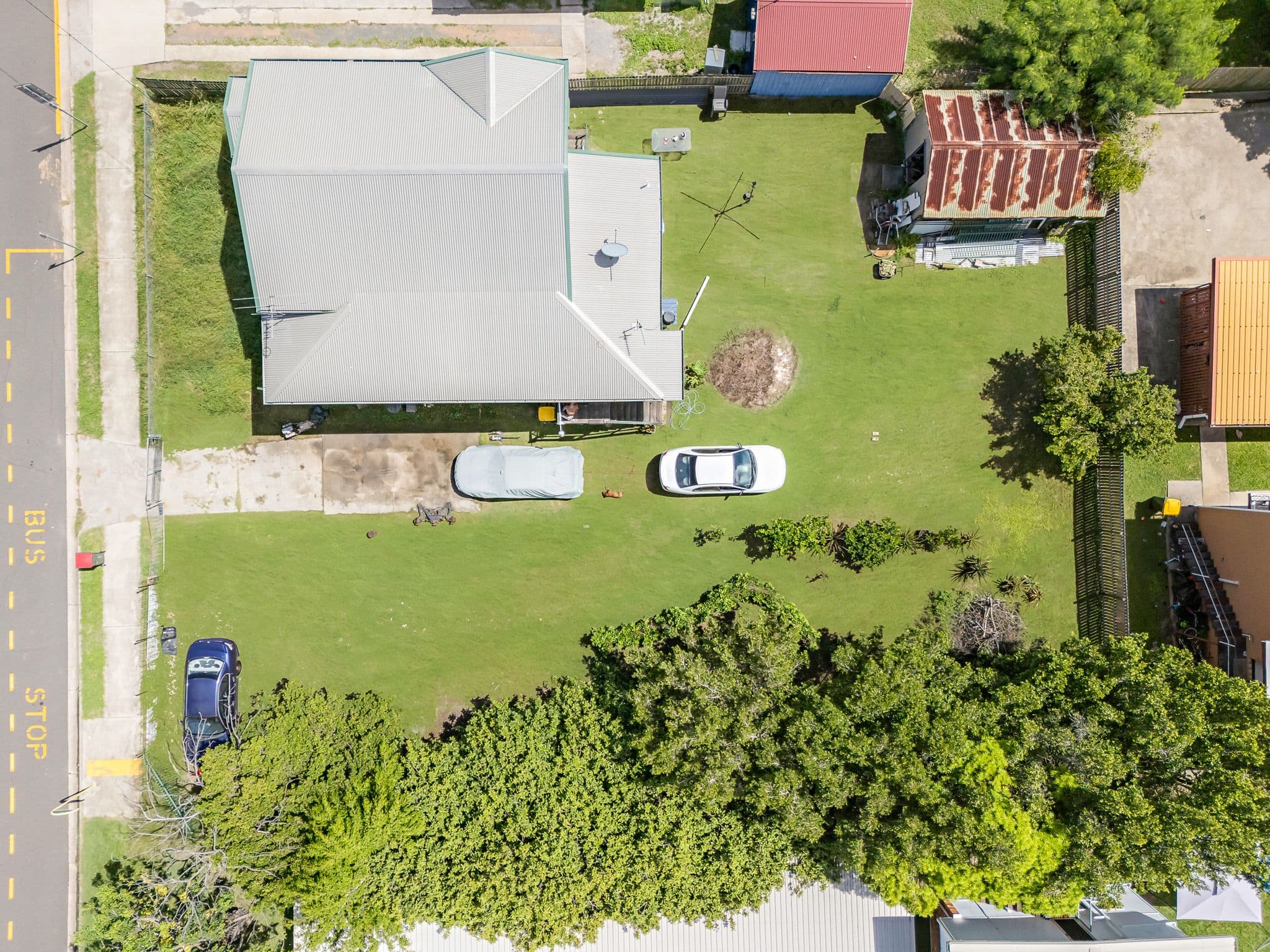 4 Boles Street, West Gladstone QLD 4680, West Gladstone - Thumbnail 2