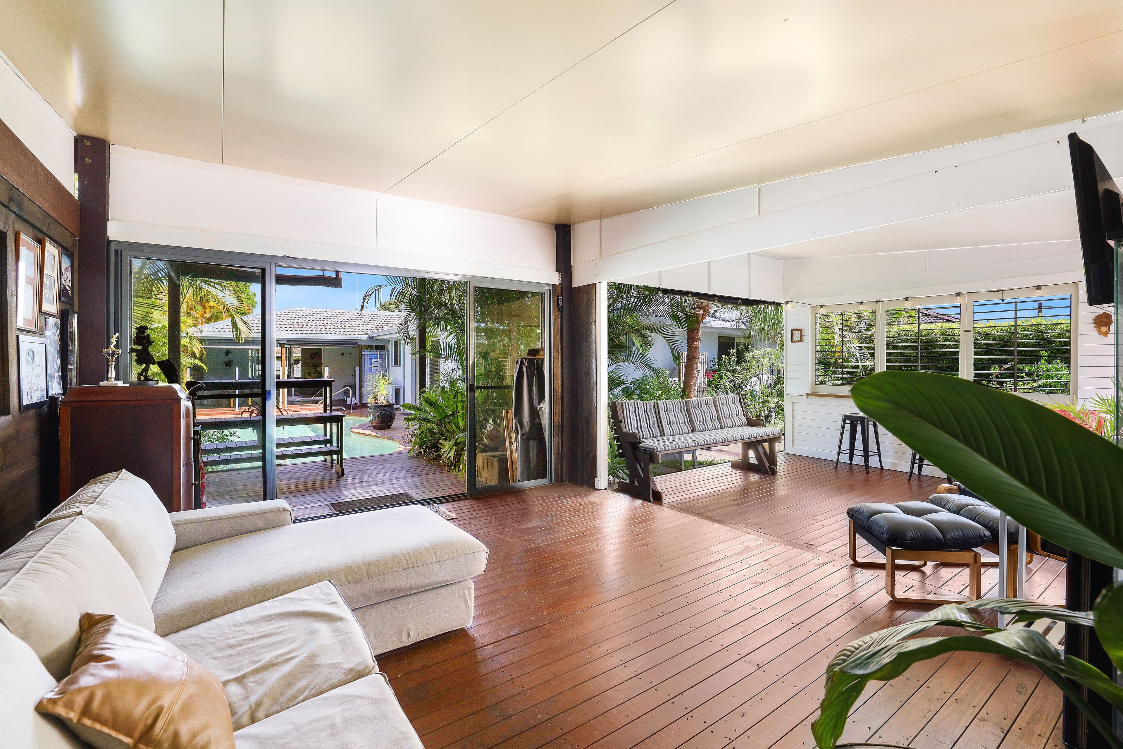 27 Dotterel Drive, Burleigh Waters QLD 4220, Burleigh Waters - Image 1