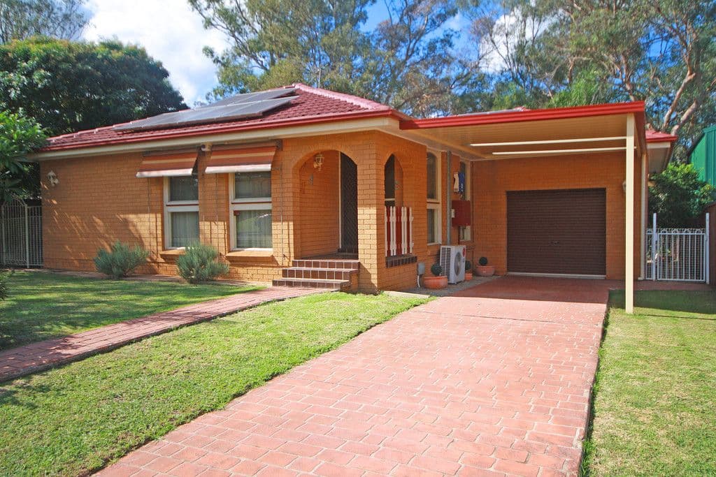 2 Geranium Avenue, Macquarie Fields - Image 1