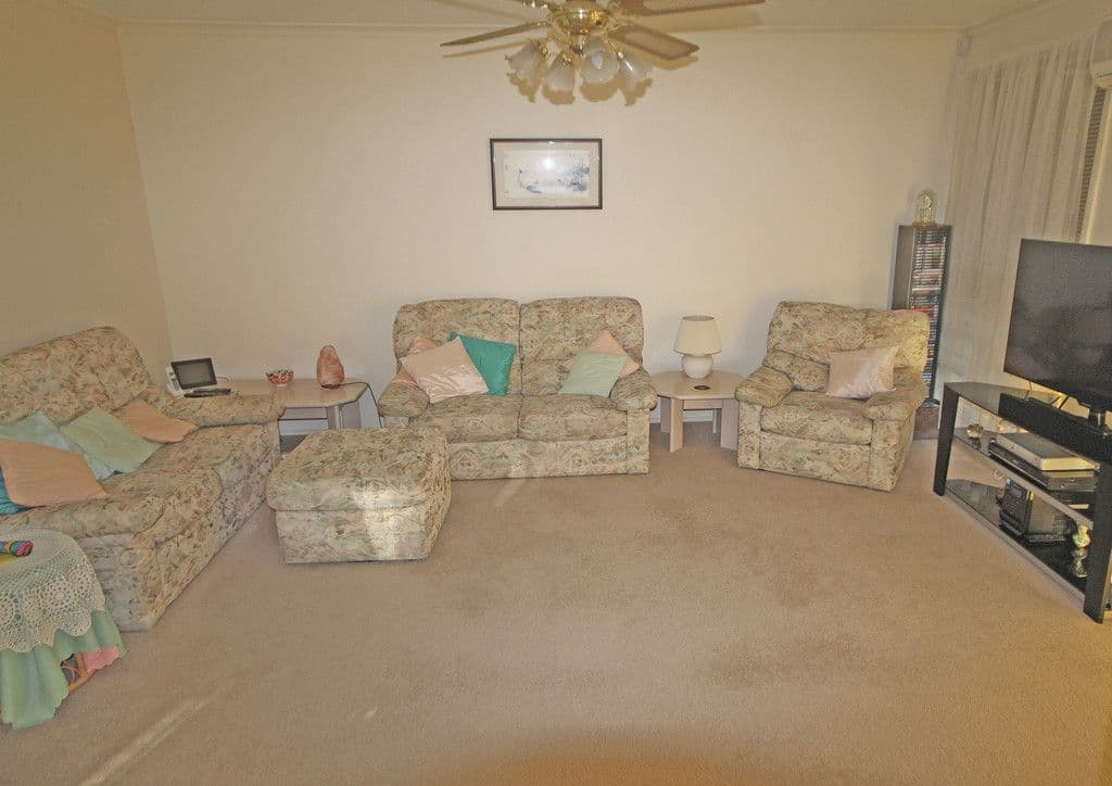 2 Geranium Avenue, Macquarie Fields - Thumbnail 3