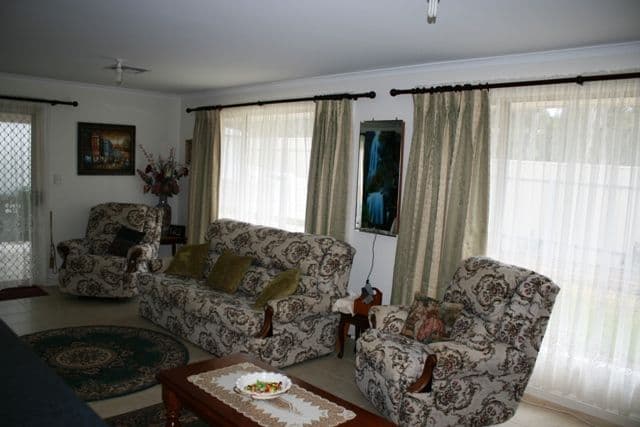 5 Rocky Glen Court, CLARE SA 5453, Clare - Thumbnail 4