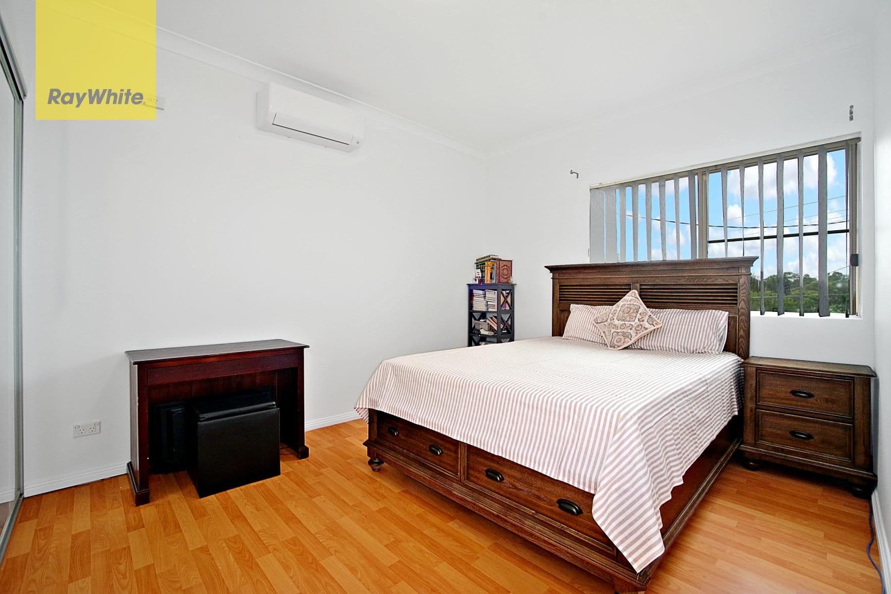 23 Macquarie Street, Greenacre NSW 2190, Greenacre - Thumbnail 6