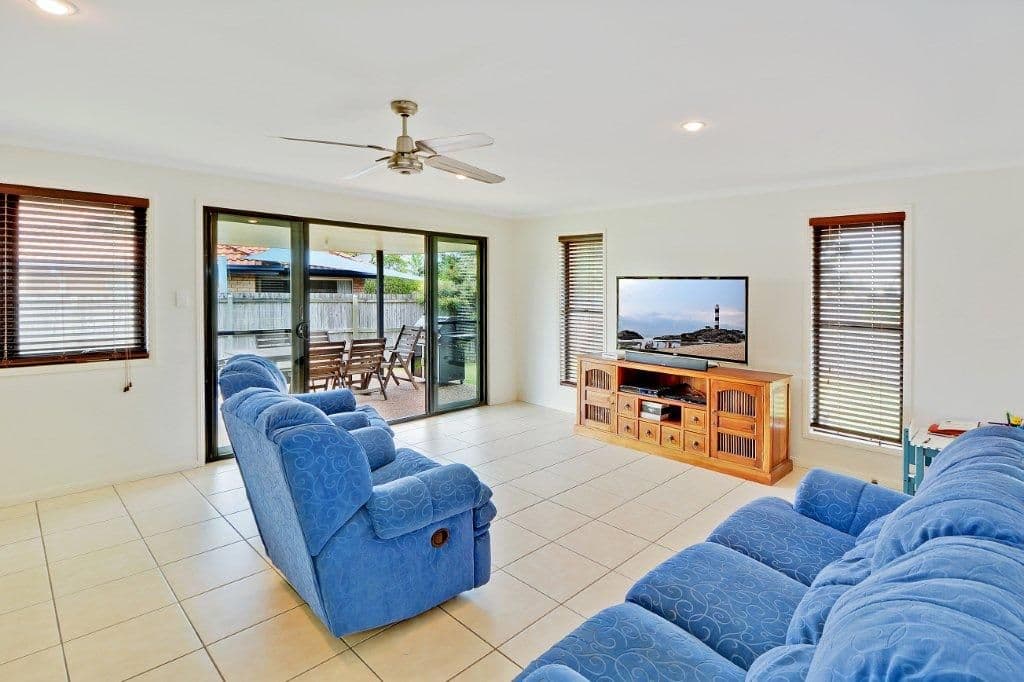 12 Montserrat Crescent, CALOUNDRA WEST QLD 4551, Caloundra West - Thumbnail 3