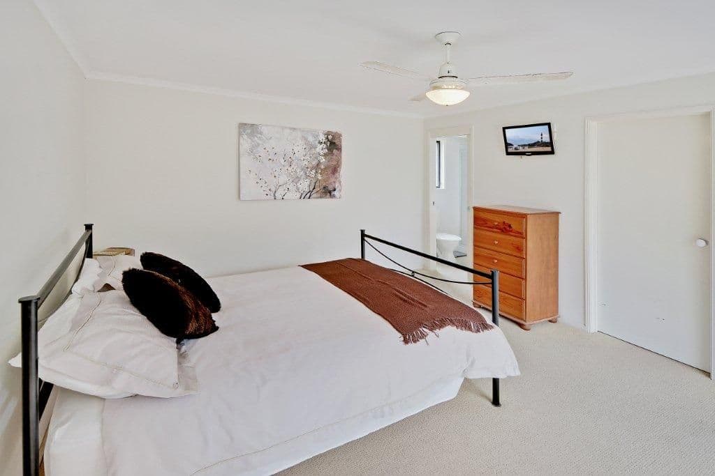 12 Montserrat Crescent, CALOUNDRA WEST QLD 4551, Caloundra West - Thumbnail 5