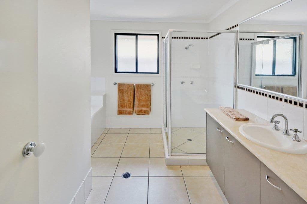 12 Montserrat Crescent, CALOUNDRA WEST QLD 4551, Caloundra West - Thumbnail 6