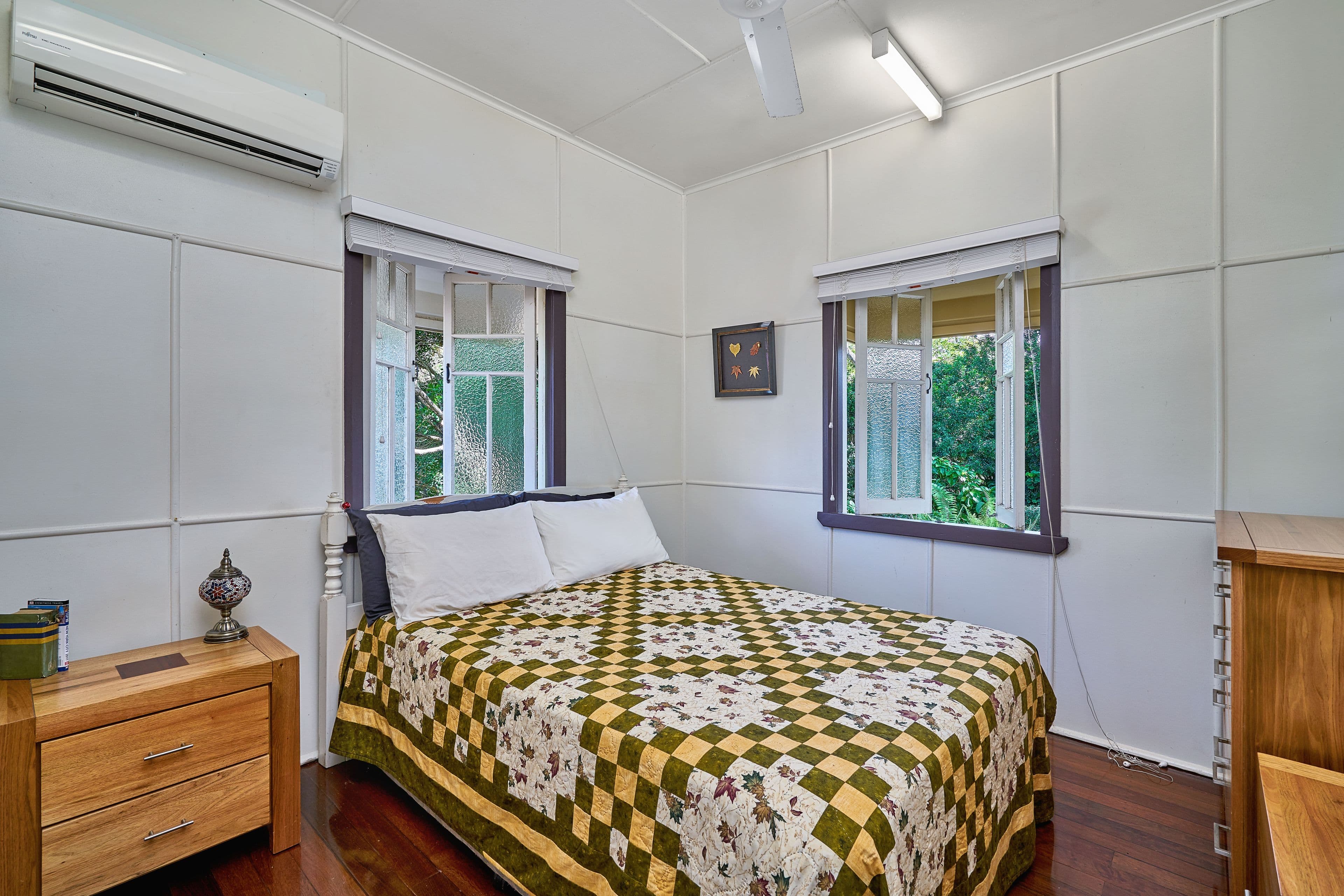 15 Macilwraith Street, MANOORA QLD 4870, Manoora - Thumbnail 6