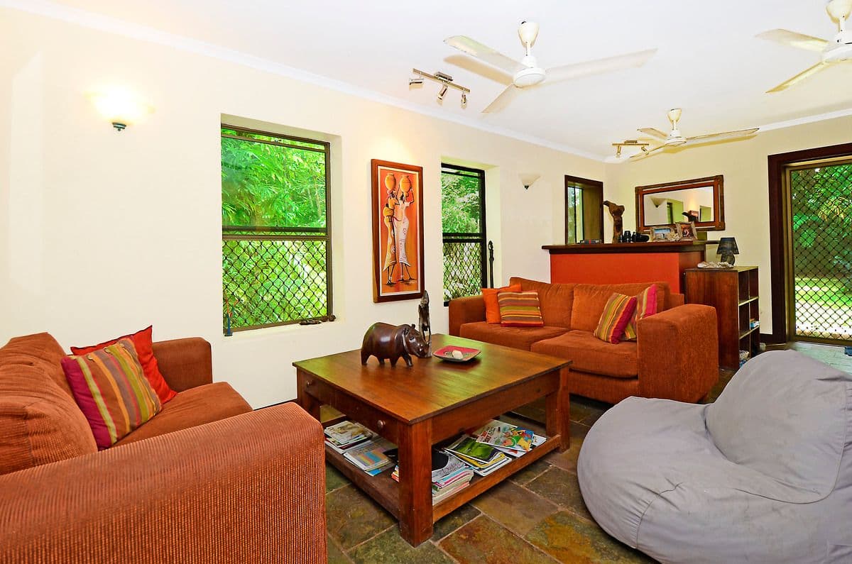 14 Adcock Crescent, NAKARA NT 0810, Nakara - Thumbnail 2