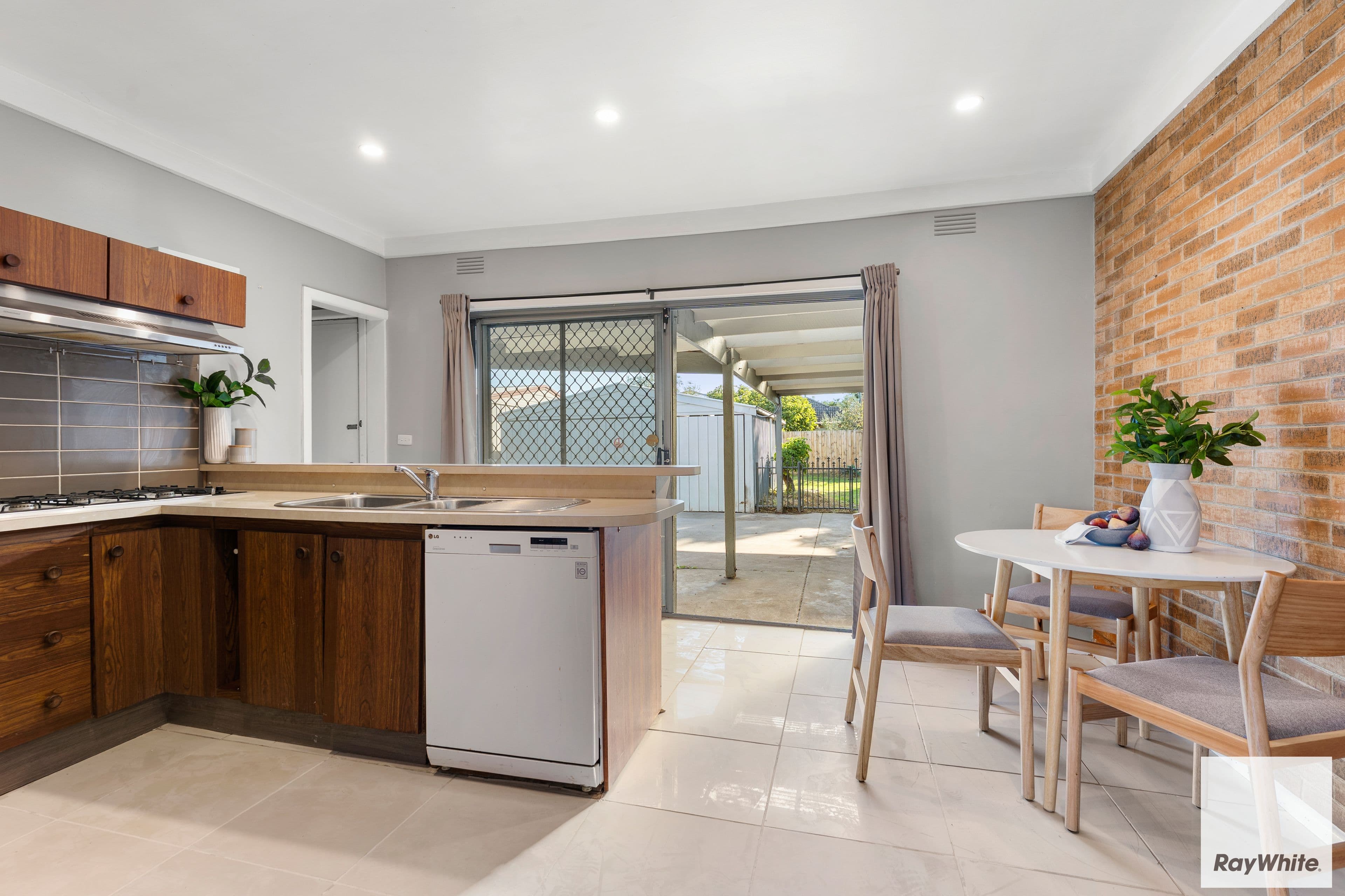 23 Wandsworth Avenue, Deer Park VIC 3023, Deer Park - Thumbnail 5