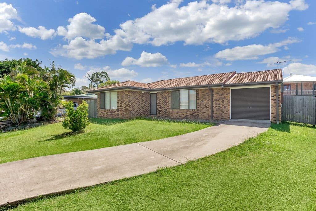 4 Mooralla Street, Bald Hills QLD 4036, Bald Hills - Thumbnail 2