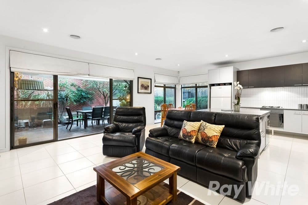 15 Lords Avenue, Mulgrave VIC 3170, Mulgrave - Thumbnail 4