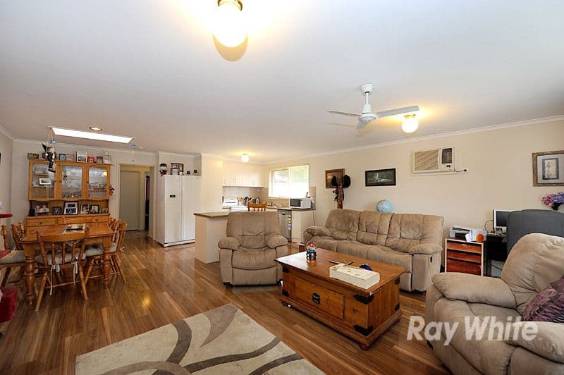 17 Warren Close, NARRE WARREN VIC 3805, Narre Warren - Thumbnail 5