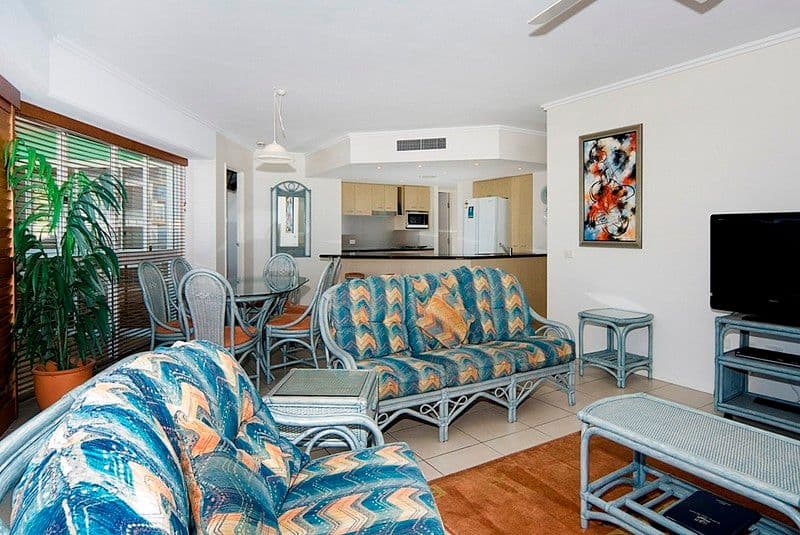 Unit 27 'Rolling Surf Resort' 8 Levuka Avenue, Kings Beach QLD 4551, Kings Beach - Thumbnail 5