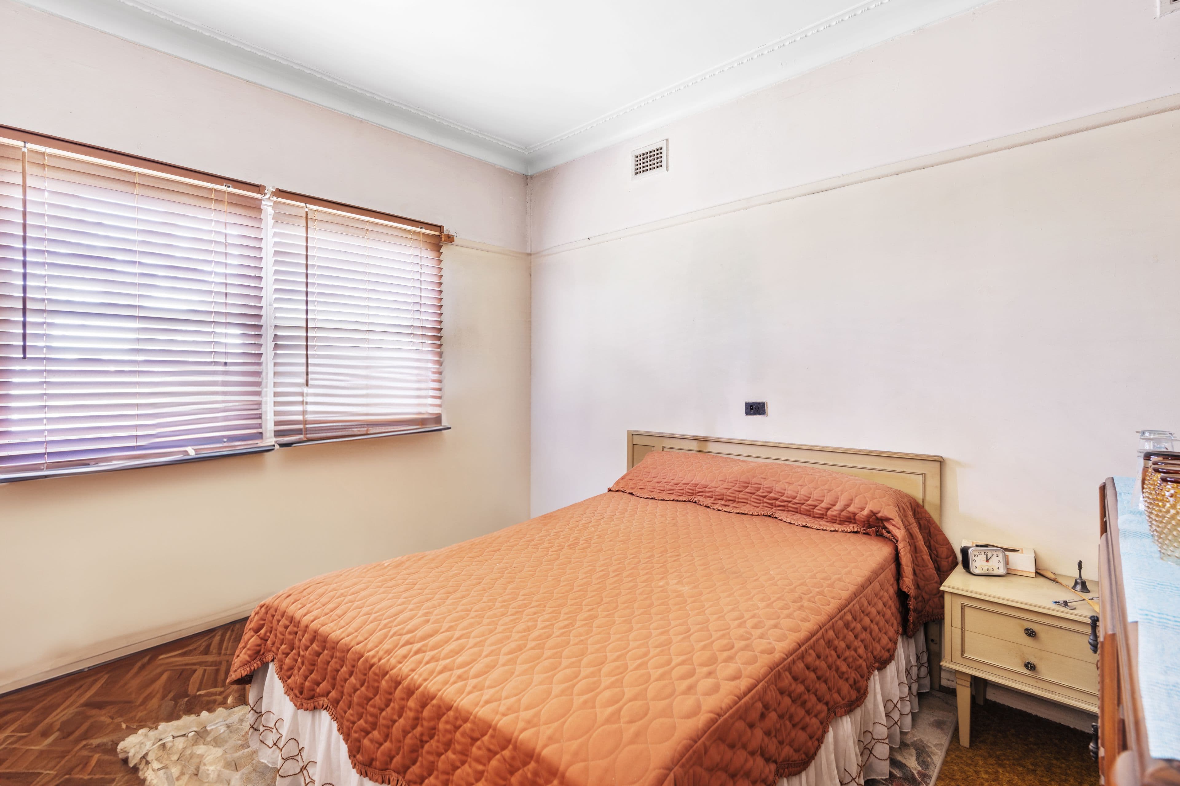 34 Hoxton Park Road, Liverpool NSW 2170, Liverpool - Thumbnail 7
