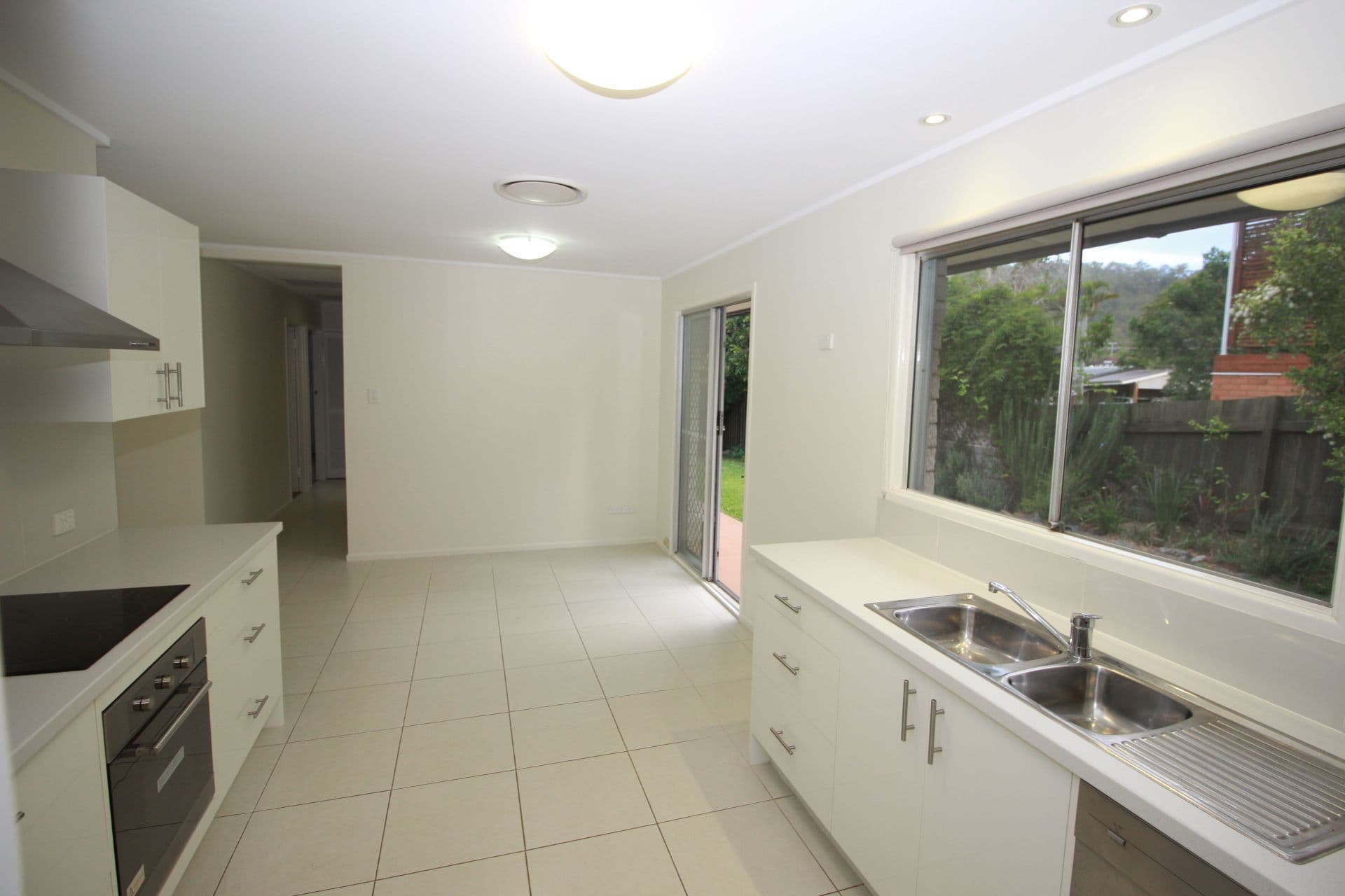 2 Devonhill Street, The Gap QLD 4061, The Gap - Thumbnail 4