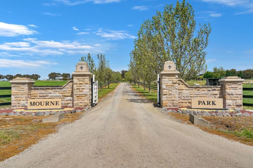 40 Johnsons Lane, Goulburn - Thumbnail 2