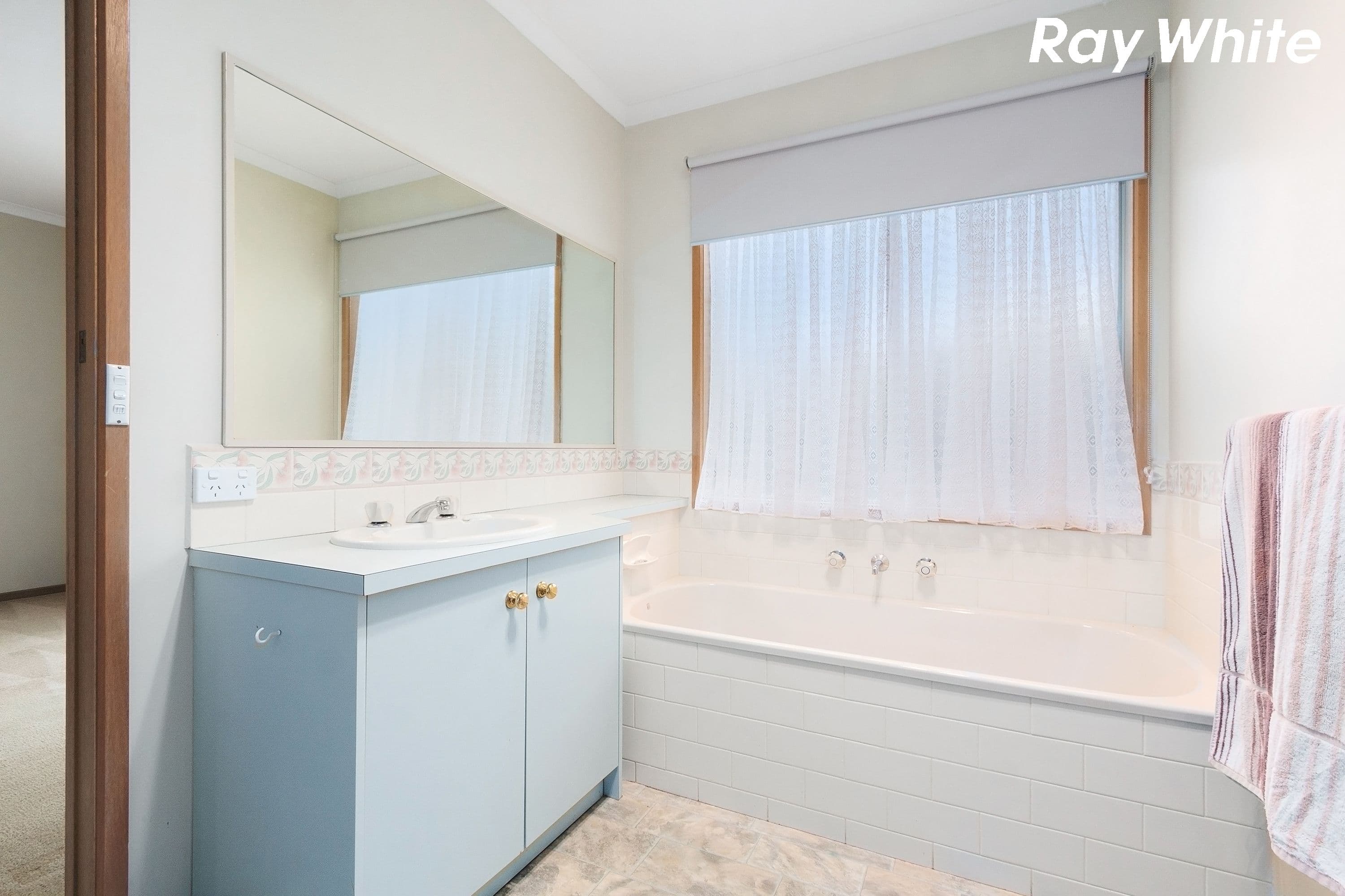 4 Magdalena Place, Berwick VIC 3806, Berwick - Thumbnail 7