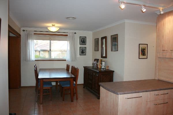 8  Lorimer Place, WANNIASSA ACT 2903, Wanniassa - Thumbnail 6