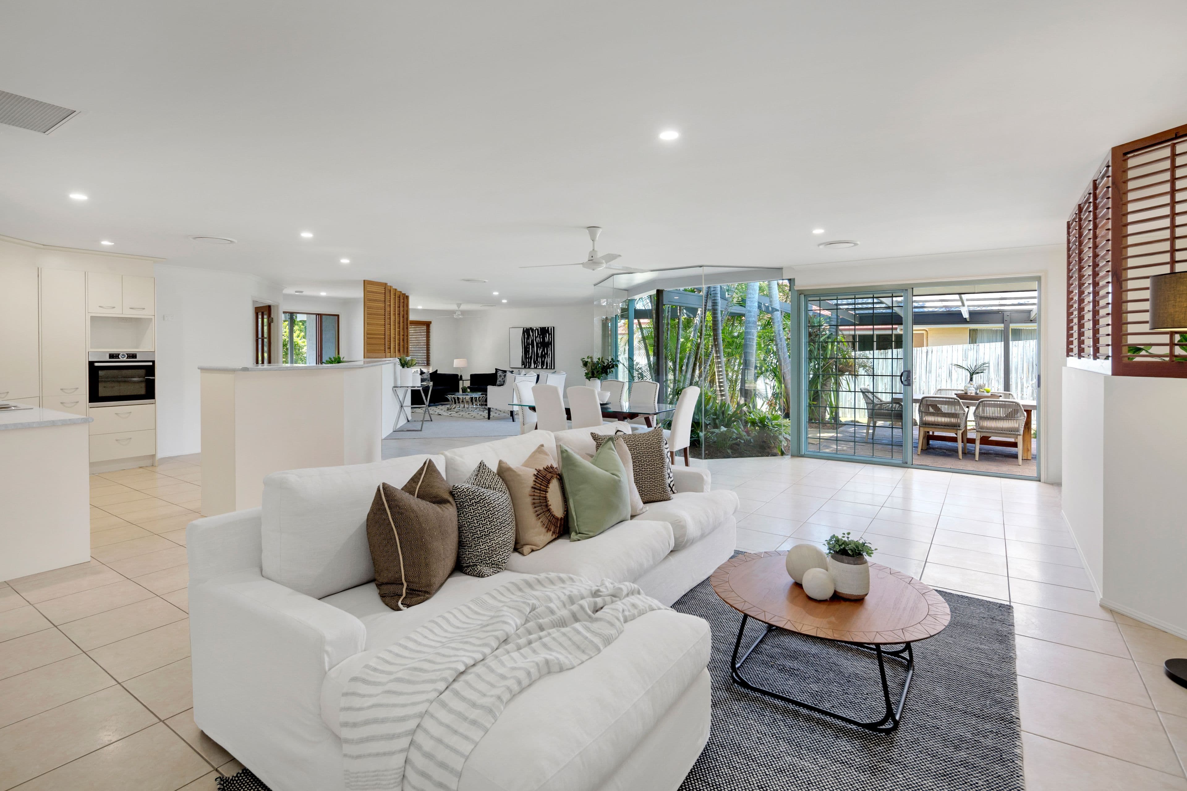 43 Windermere Avenue, Sinnamon Park QLD 4073, Sinnamon Park - Thumbnail 7