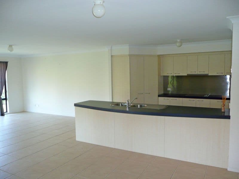 2 Alexander Close, DUNBOGAN NSW 2443, Dunbogan - Thumbnail 2